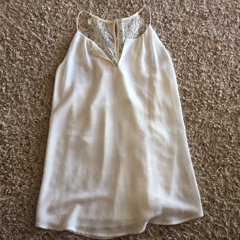 Super cute white tank